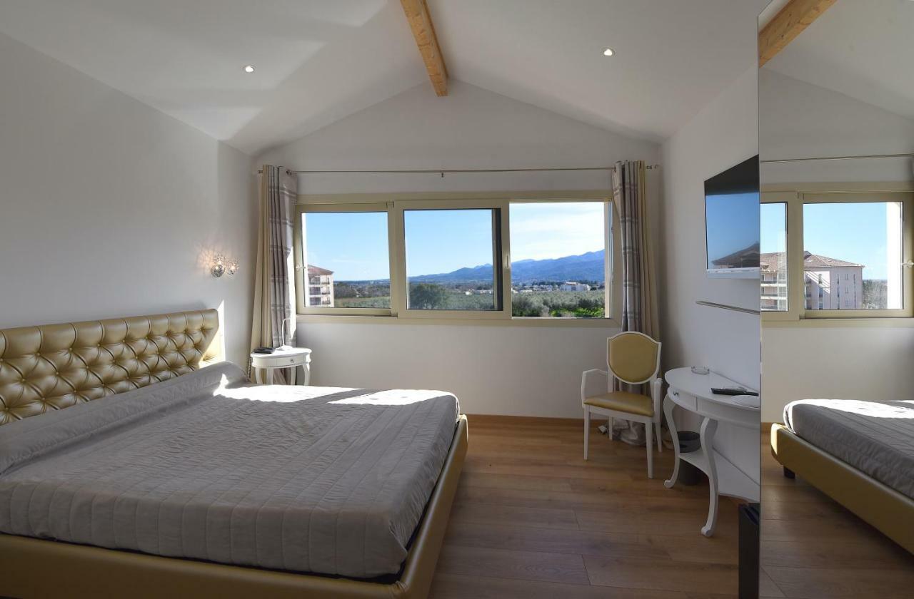 Hotel Castellu Rossu Lucciana  Exteriér fotografie